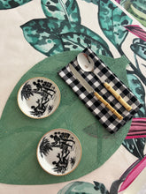 Cargar imagen en el visor de la galería, MANTEL ANTIMANCHAS HOJAL