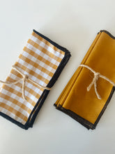 Cargar imagen en el visor de la galería, PACK SERVILLETAS VICHY MOSTAZA