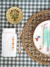 Carica l'immagine nel visualizzatore di Gallery, MANTEL ANTIMANCHAS VICHY VERDE