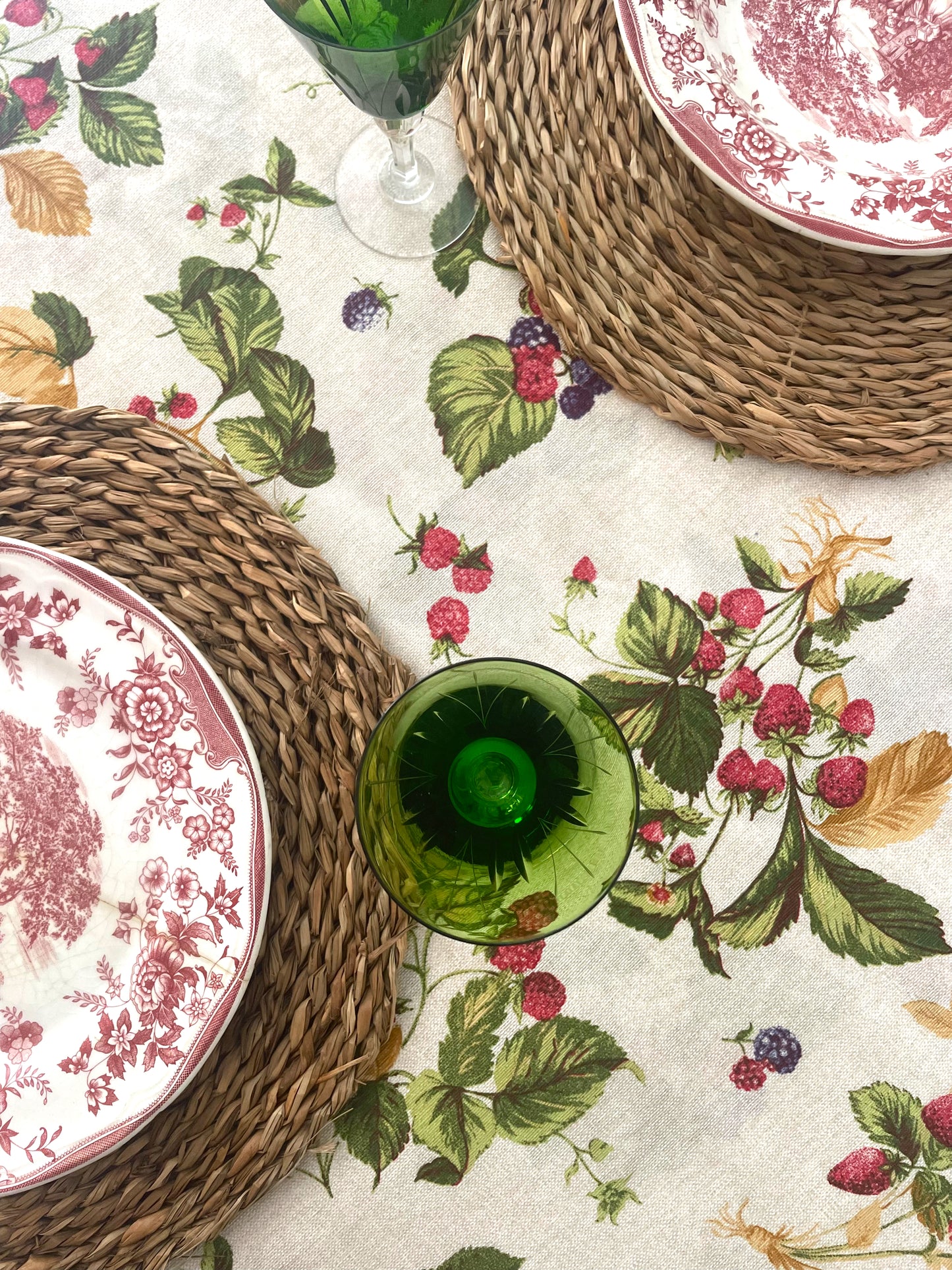 MANTEL BERRY