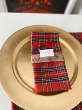 Carica l'immagine nel visualizzatore di Gallery, SERVILLETA ESCOCÉS ROJO