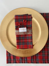Carica l'immagine nel visualizzatore di Gallery, SERVILLETA ESCOCÉS ROJO