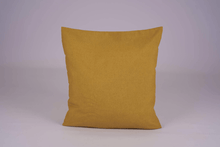 Cargar imagen en el visor de la galería, FUNDA DE COJÍN MOSTAZA