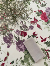 Cargar imagen en el visor de la galería, MANTEL ANTIMANCHAS BEGONIA