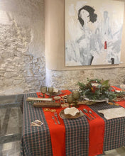 Carica l'immagine nel visualizzatore di Gallery, MANTEL ALGODÓN TARTÁN VERDE