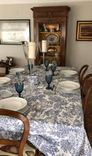 Cargar imagen en el visor de la galería, MANTEL CARTUJA AZUL