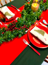 Carica l'immagine nel visualizzatore di Gallery, MANTEL ALGODÓN CHRISTMAS GREEN